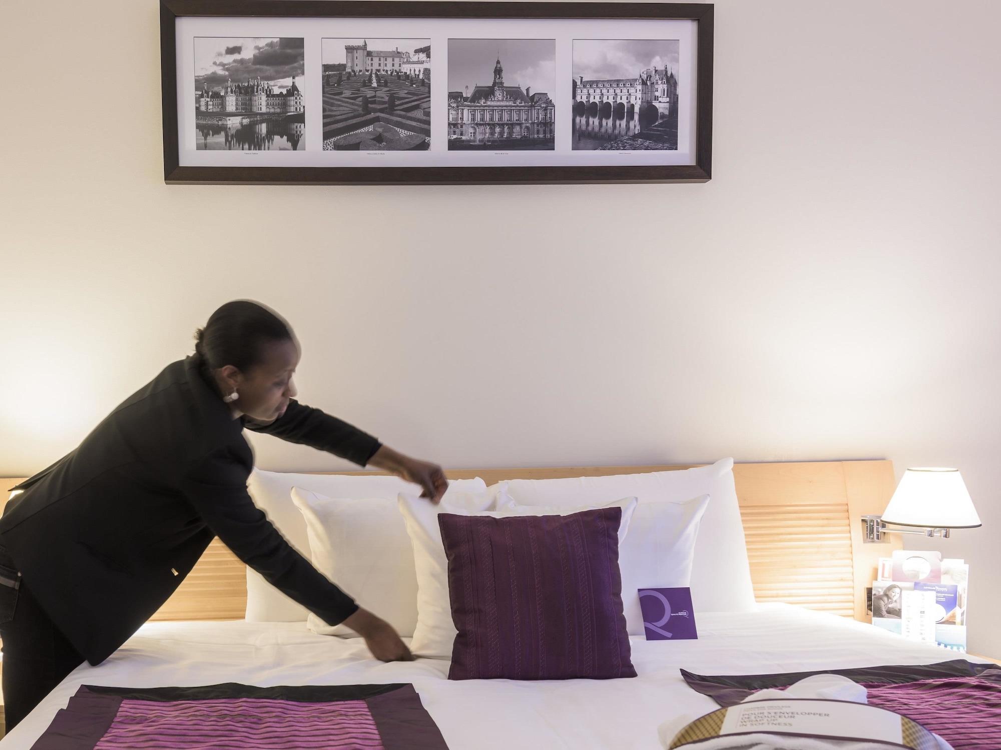 Mercure Centre Gare Et Congrès Hotel 4*